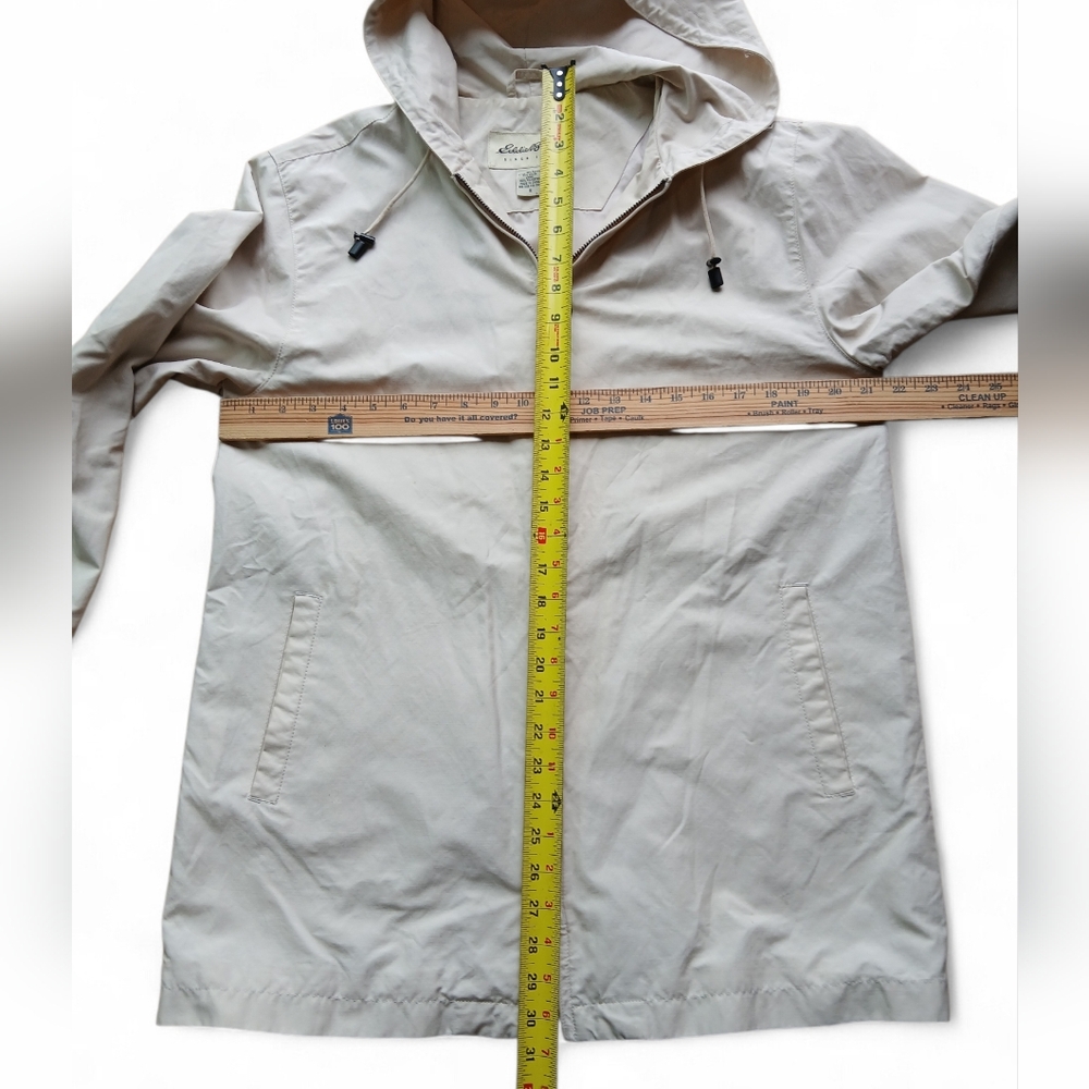 Eddie Bauer Men's Size Small Cream Heavy Duty Hooded Rain Jacket - Picture 3 of 5